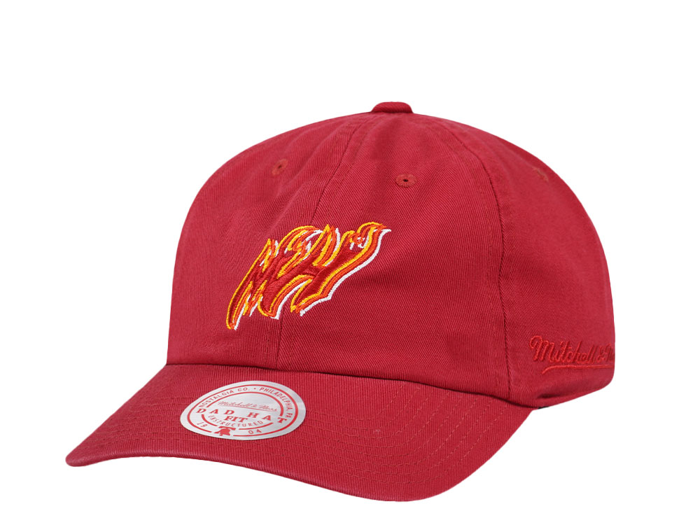 Mitchell & Ness Miami Heat Golden Hour Glaze Red Dadhat Strapback Hat