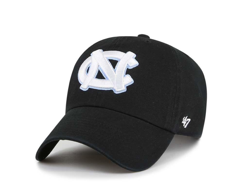 47Brand North Carolina Tar Heels Black Clean Up Strapback Hat