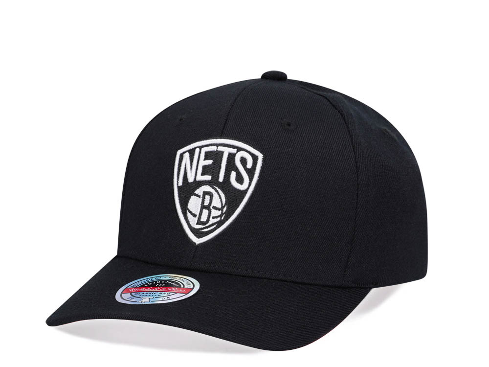 Mitchell & Ness Brooklyn Nets High Crown 6 Panel Classic Red Line Flex Snapback Hat