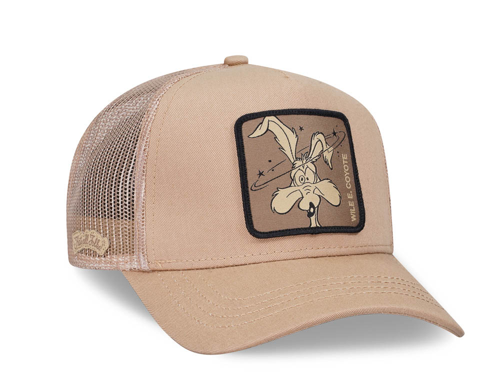 Capslab Looney Tunes Wile E. Coyote Trucker Snapback Hat