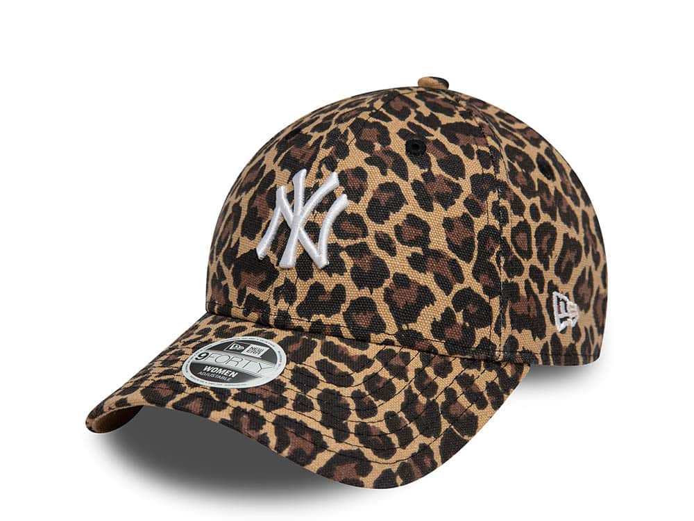 New Era New York Yankees Leopard Edition Womens 9Forty Strapback Hat