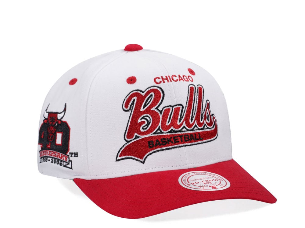 Mitchell & Ness Chicago Bulls 40th Anniversary Pro Crown Fit Snapback Hat