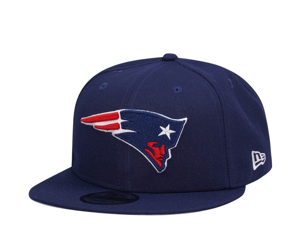 New Era New England Patriots Navy Classic Edition 9Fifty Snapback Hat