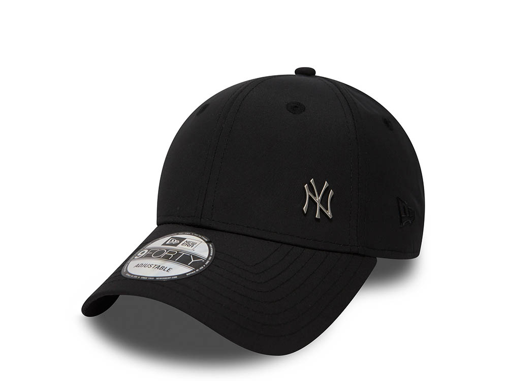 New Era New York Yankees Black Flawless 9Forty Strapback Hat