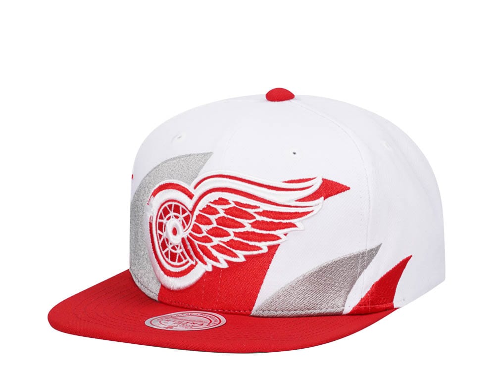 Mitchell & Ness Detroit Red Wings Vintage Sharktooth Snapback Hat