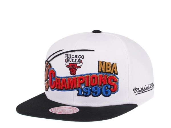 Chicago Bulls Mitchell & Ness Hardwood Classics 1997 NBA Champions Stretch  Snapback Hat - Black